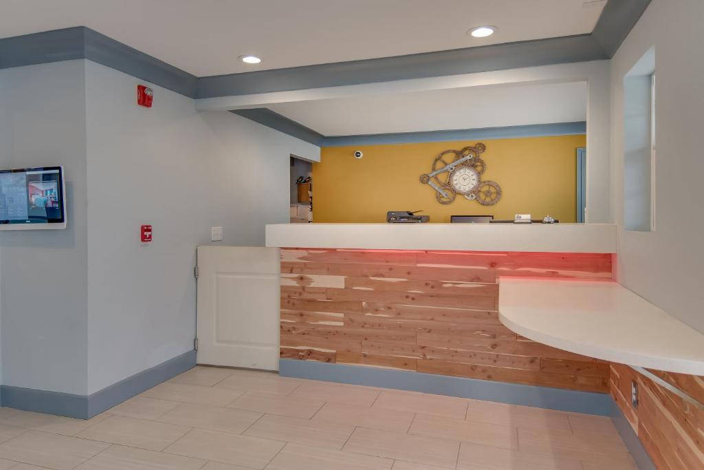 Vagabond Inn Executive Hayward photo