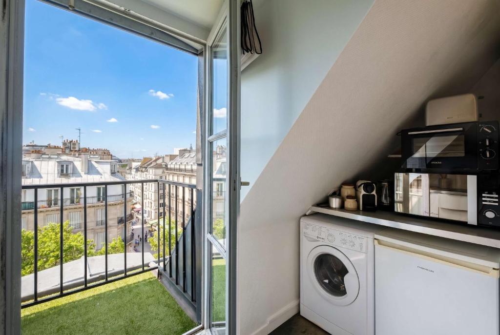 Sebastopol Chic Balcon & Parisian View - 3