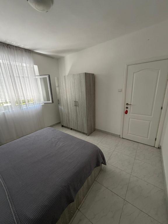 Fortress Apartment - 4