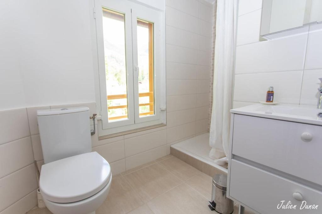 Chalet Rénové, 8 couchages, Jardin, Mercantour - 5