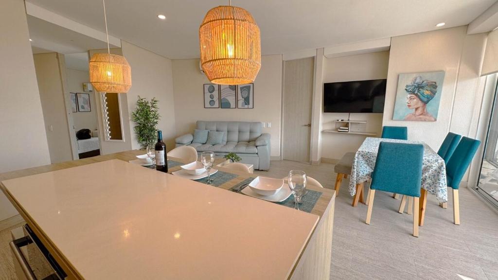 exclusivo condominio cerca al mar - 1