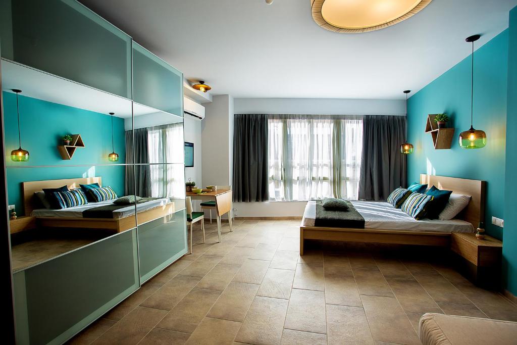 Emerald Suite photo