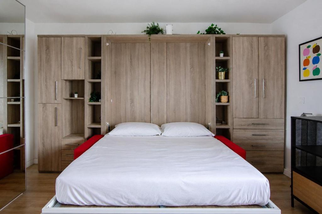 GuestReady - Studio spacieux-vue sur la Tour Eiffel - 5