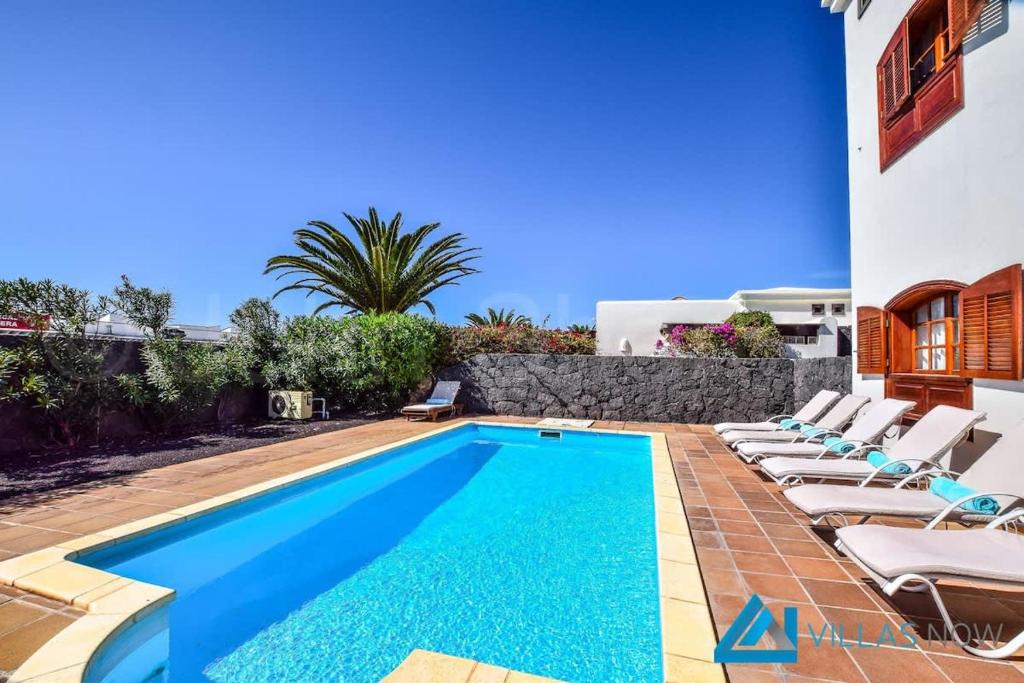 Villa Valentina - LH156 By Villas Now Ltd - 2
