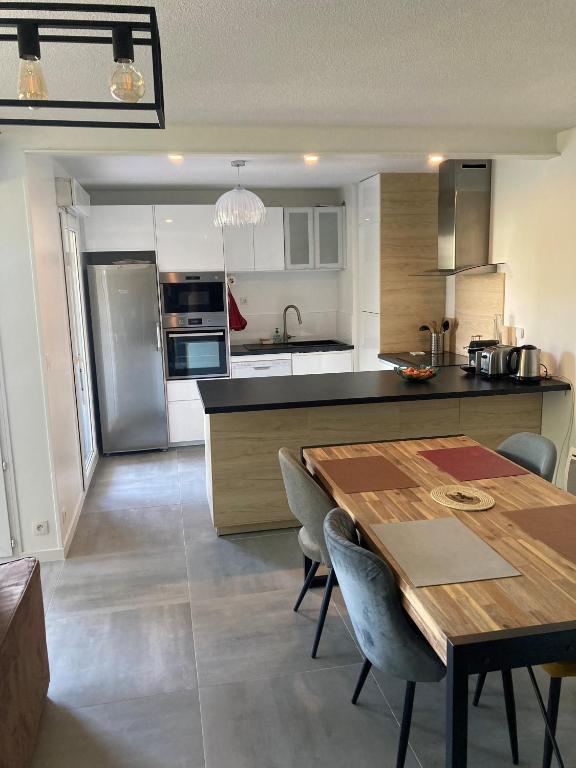 Appartement 58m2 climatisé proche centre historique - 5