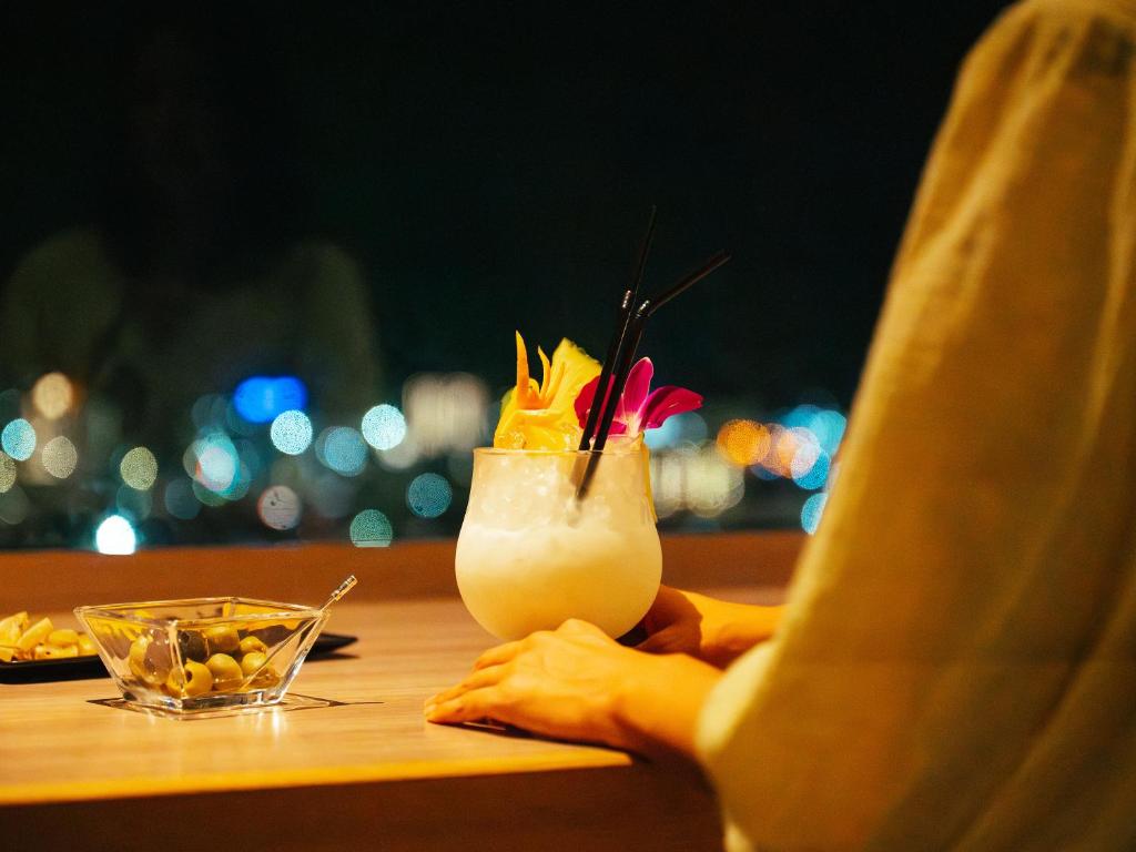 Bar/lounge
