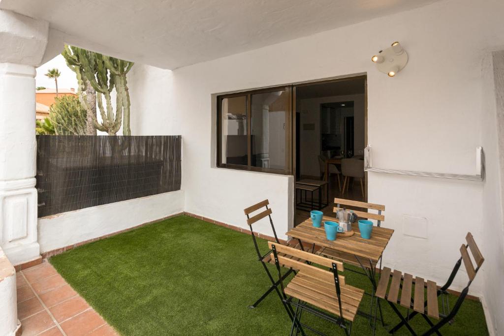Home2Book Sunny Fun Pool & Terrace Apt Corralejo - 3