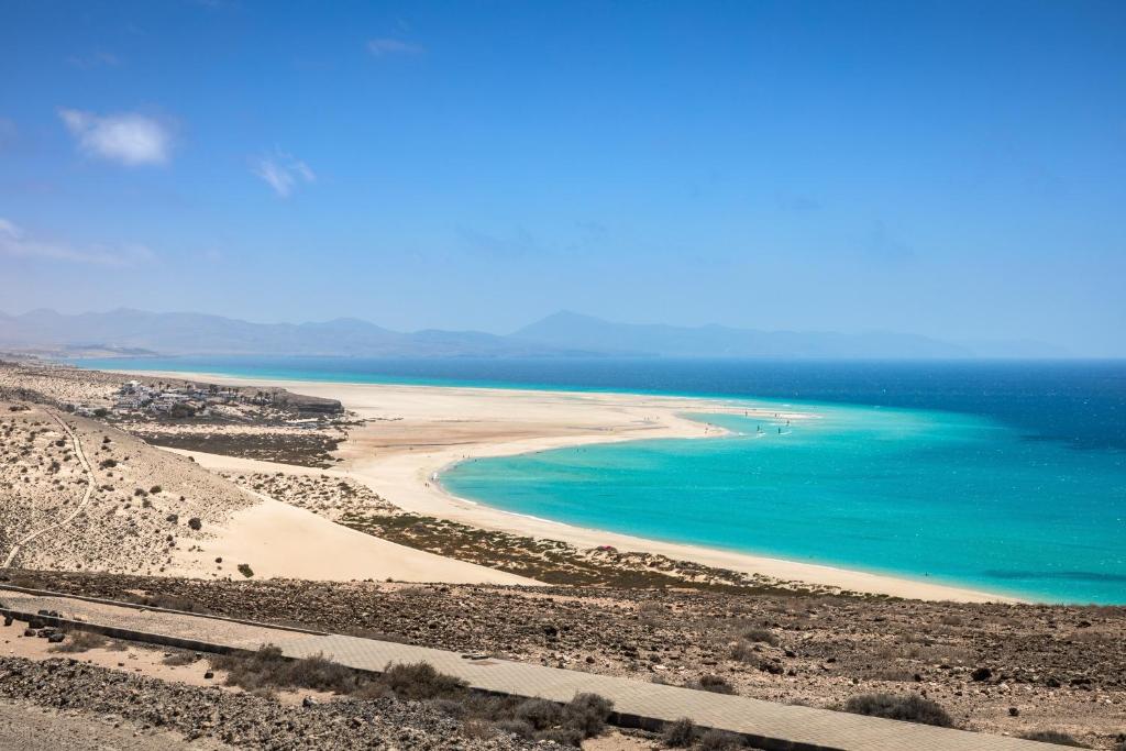 Home2Book Sunny Fun Pool & Terrace Apt Corralejo - 4