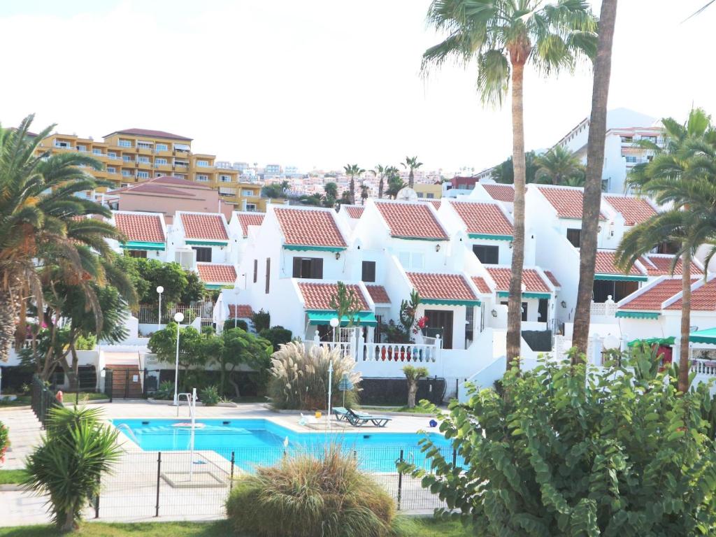 SUNNY VILLA HOLIDAY HOME - 3
