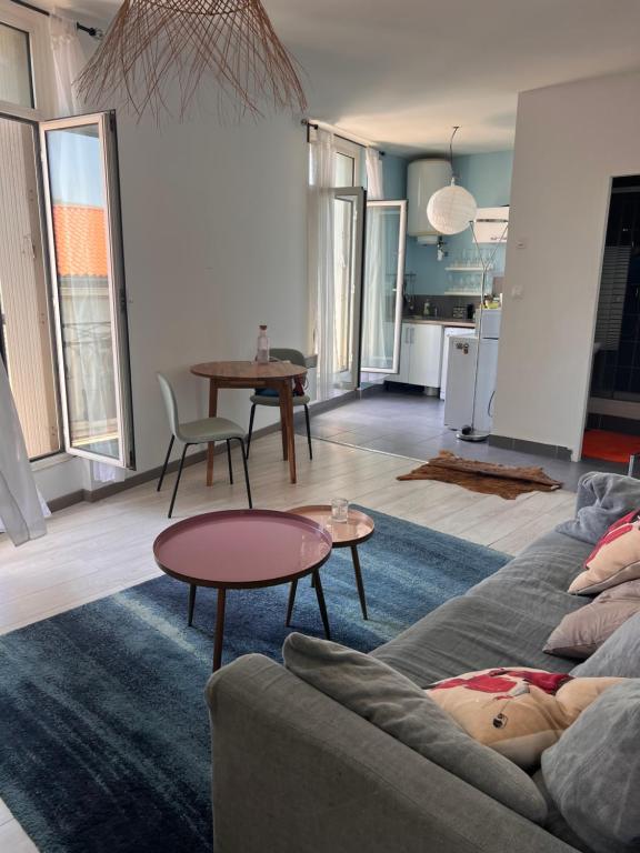 Appartement lumineux face studio DNA - 2