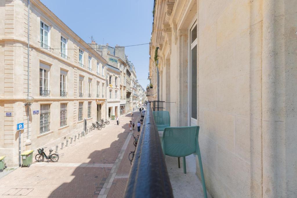 Luxueux Appartement - Hyper Centre - Climatisation - Balcon - 2