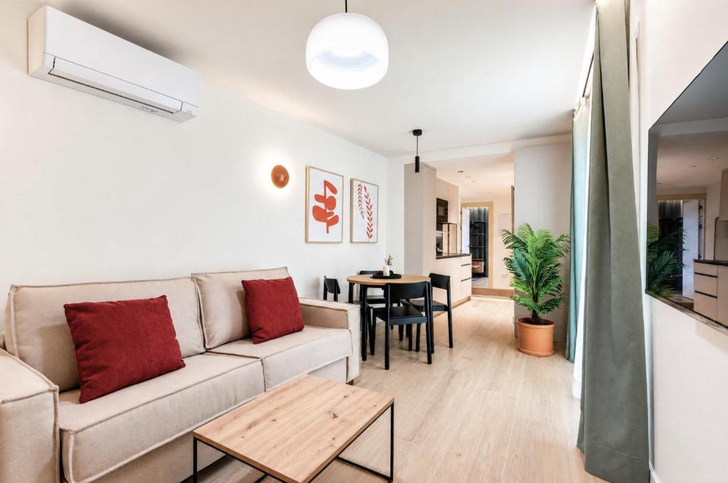 Nebo Alameda 2 – New stylish - Private patio - 3