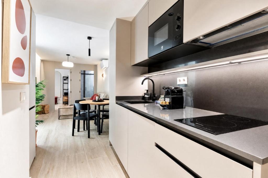 Nebo Alameda 2 – New stylish - Private patio - 5