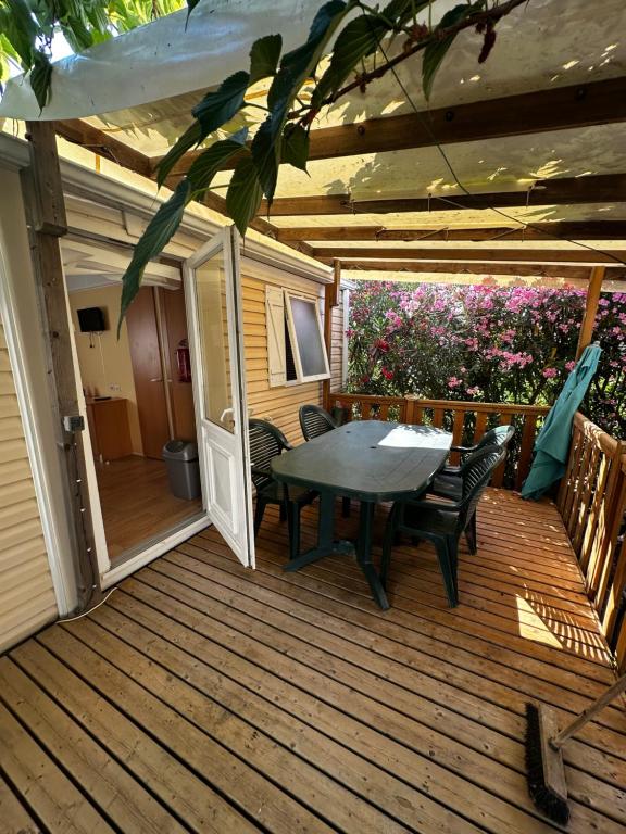 Mobil-home tout confort à Fréjus - 5