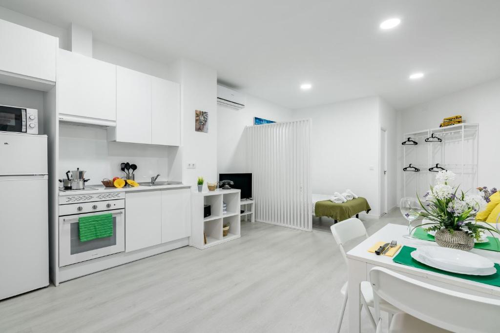 Studio New Complete 4 pax - 4