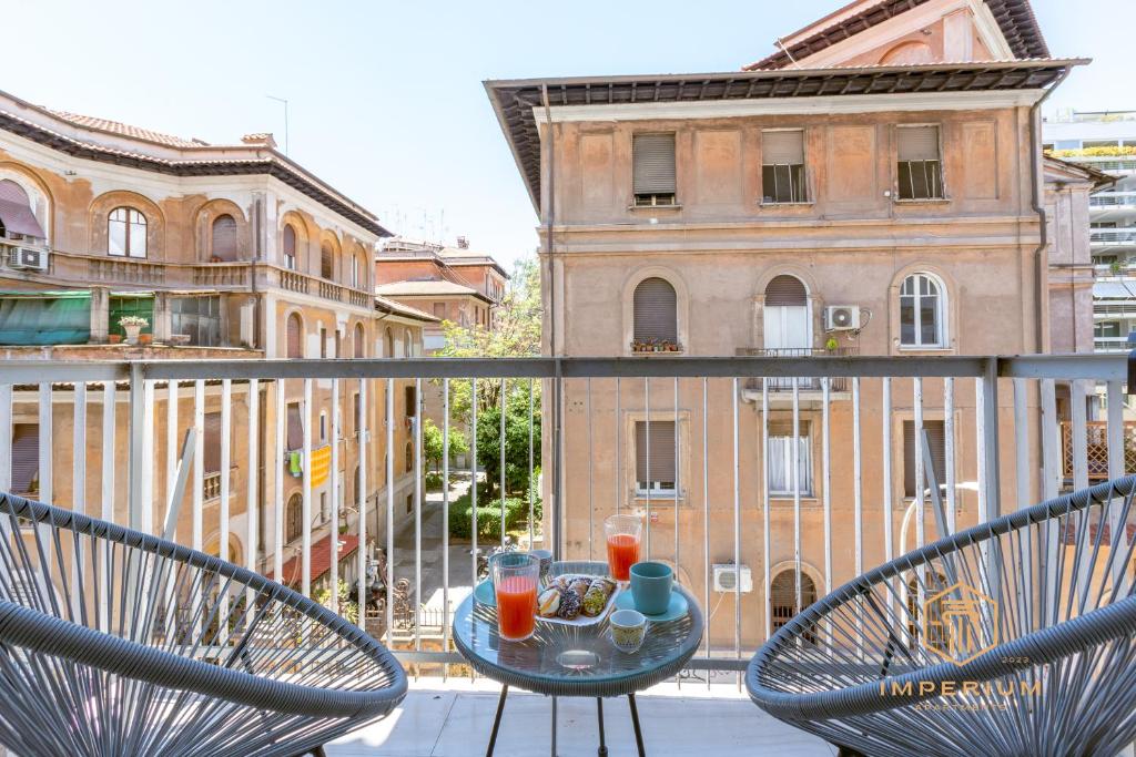 Imperium Testaccio Retreat - up to 7 pax, 2 balconies, 15 min to trastevere and metro station - 3