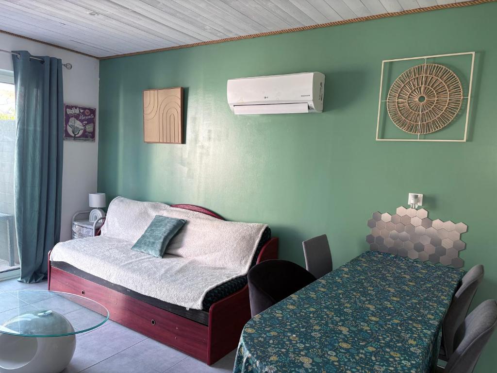 Maison une chambre avec jardin - 4