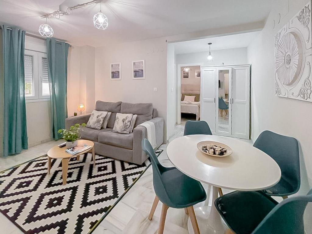 Miguel Bueno Apartment City Center by Stay Belonio - 1