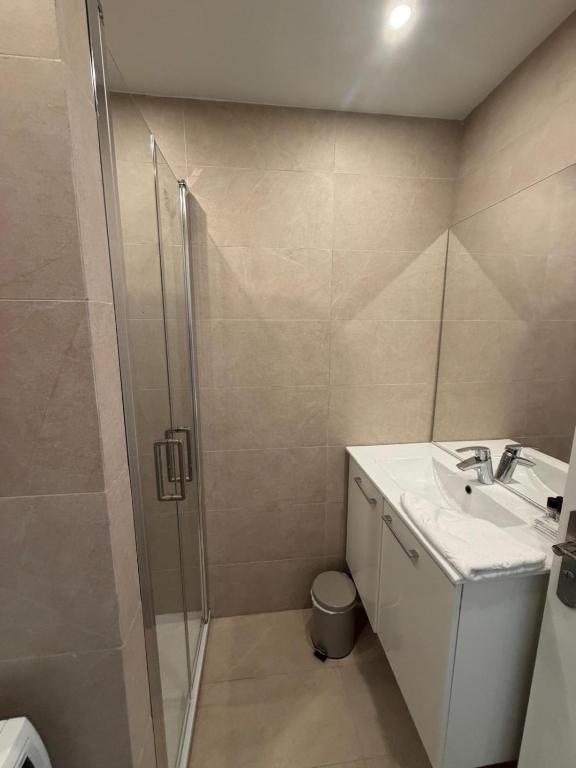 Tu oasis en Juan-les-Pins playa y parking - 5
