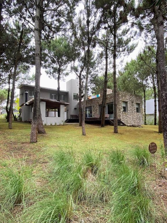 Casa en el bosque y cerca de la playa - 1