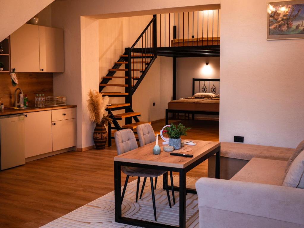 Central Nest Apartments - 5