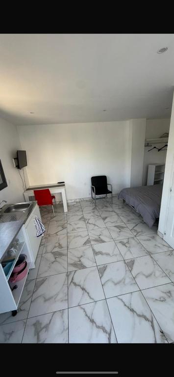 Studio dans une villa - 2