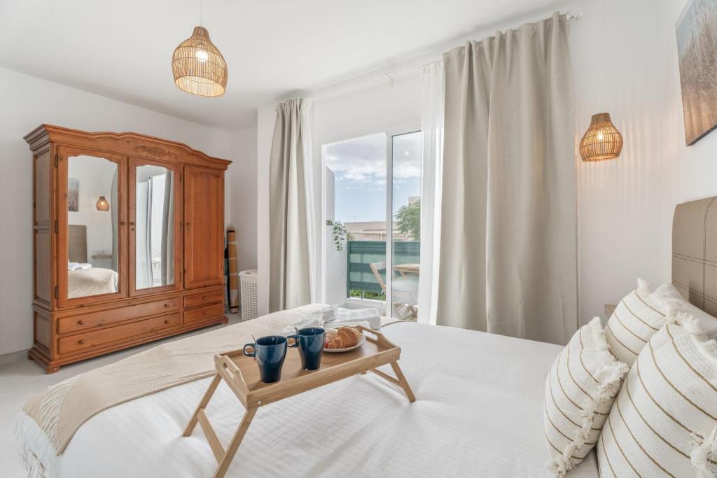 Charming Apartment in Arona Comfort and Convenience Await - 4