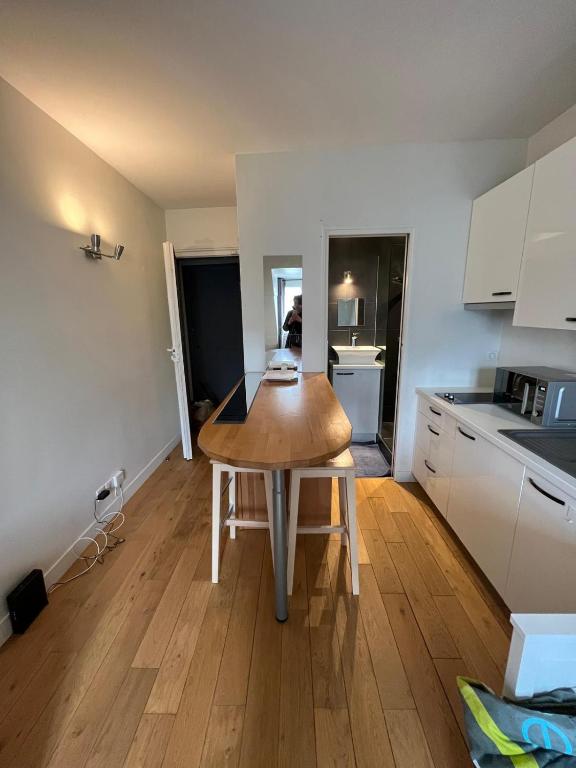 Lovely studio for rent in Paris 17 - 3