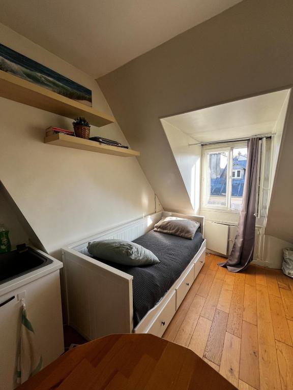 Lovely studio for rent in Paris 17 - 1