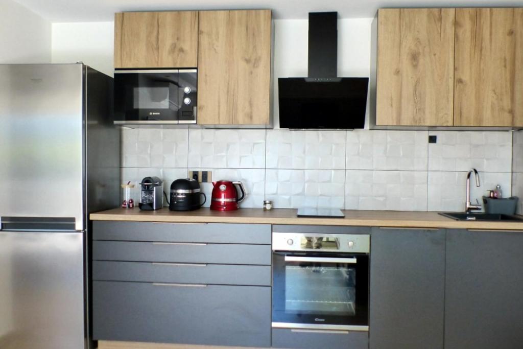 Apartment with garden 200 m from the beach - 4