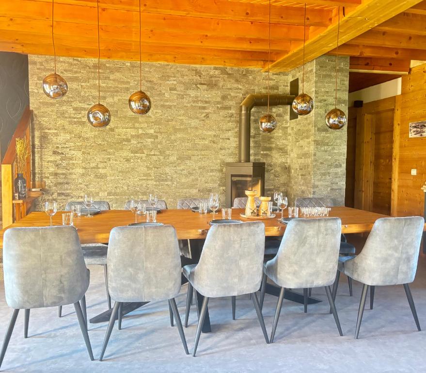 Chalet Caprice de l'Arbalou rénové, terrasses et vue montagnes - 2