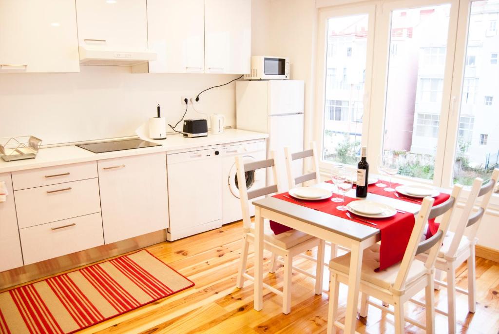 Daora Lisbon Apartments &amp; Hostel — Hotel in Lisbon