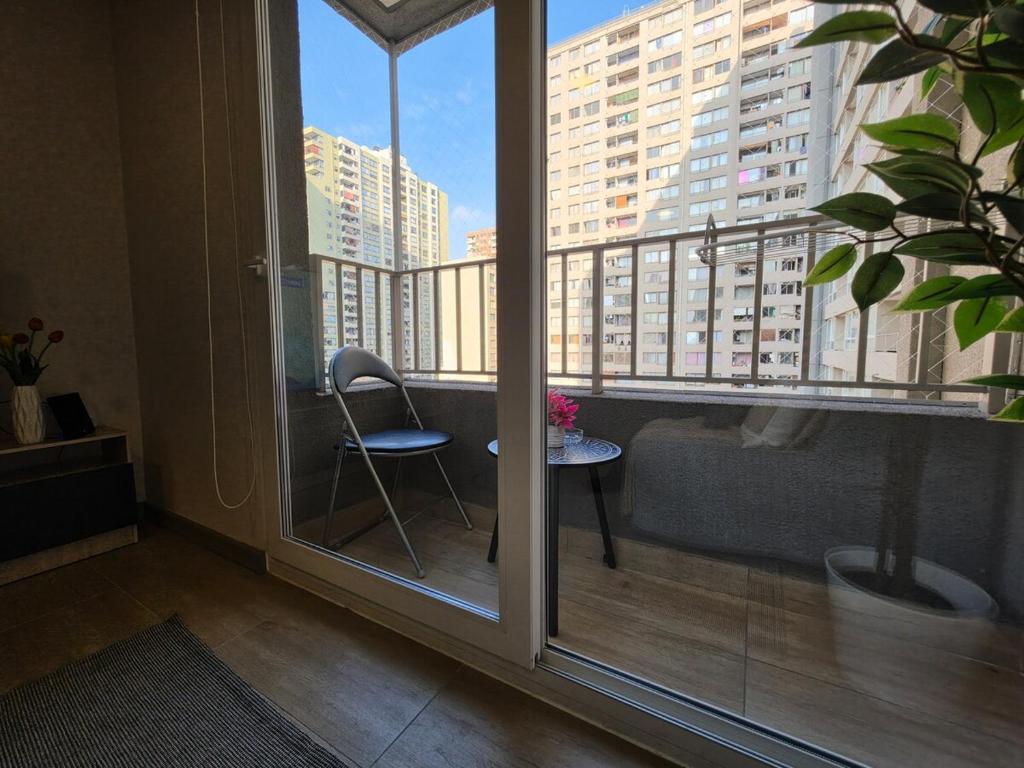 Modern 1BR Apartment with Parking Downtown Santiago - 4