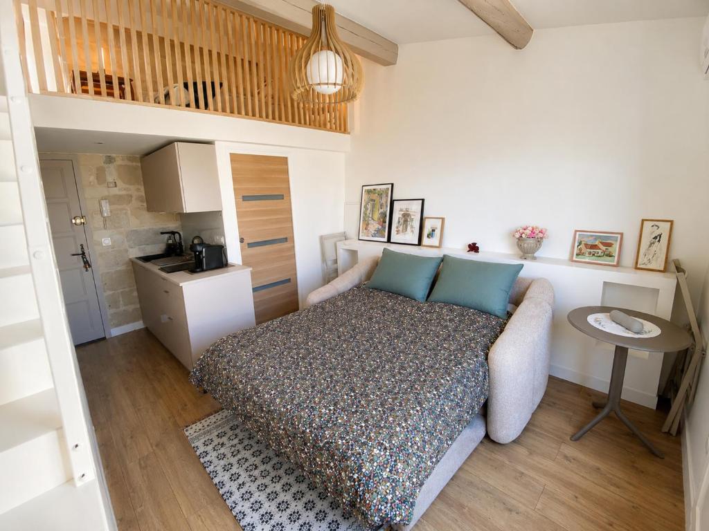 Parenthèse Uzétienne - Studio climatisé tout confort avec terrasse - 5