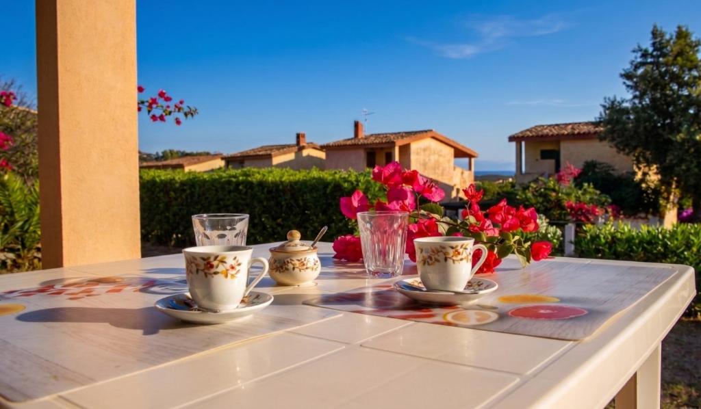 Villa Oleandro with garden BBQ - near the beach - 3