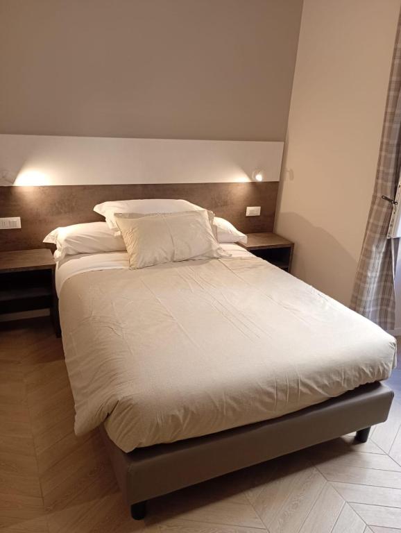 Garibaldi Boutique Rooms & Suites - 2
