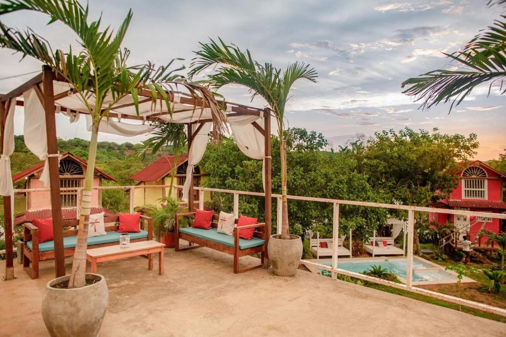 Tiny Village Cartagena Boutique Resort - 2