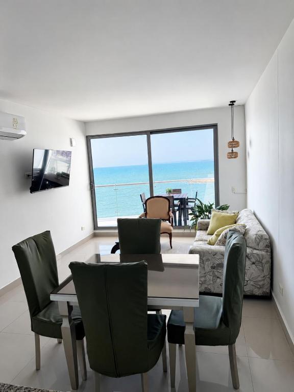 Beachfront Apt en Marbella - 2