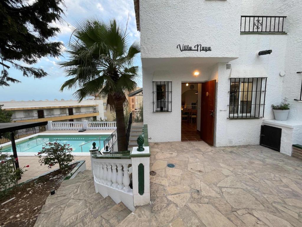 Villa con jardin y piscina privada zona Burriana - 4