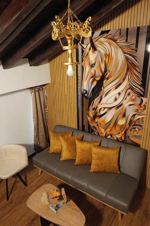Colonial Private Aparta-Suite - 2