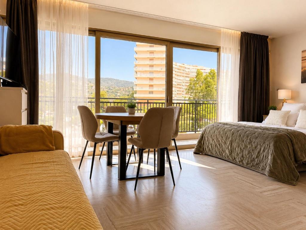 La Marina Cannes Suites - 5