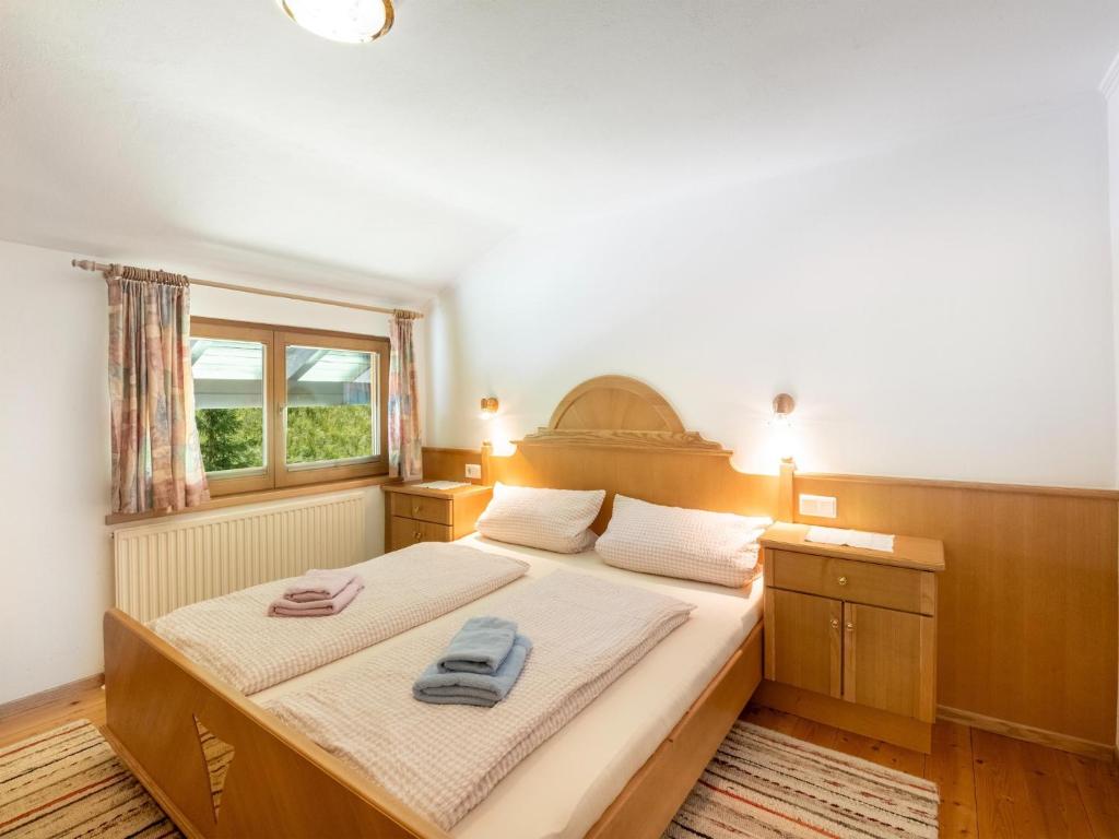 Chalet in Tirol by Zillertal Ski Slopes - 4