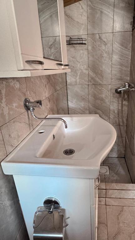 Lela Holiday Home Ada Bojana - 5