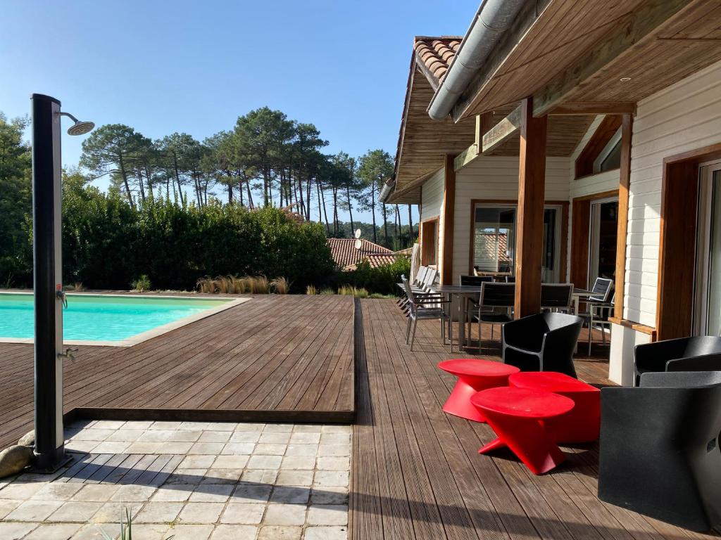 Les Chênes Lièges grande villa avec piscine - 4