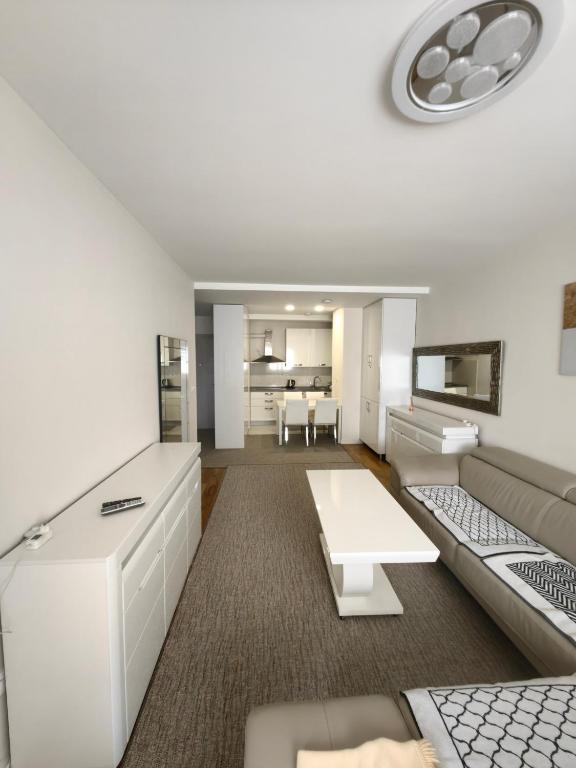 Modern apartment - 2