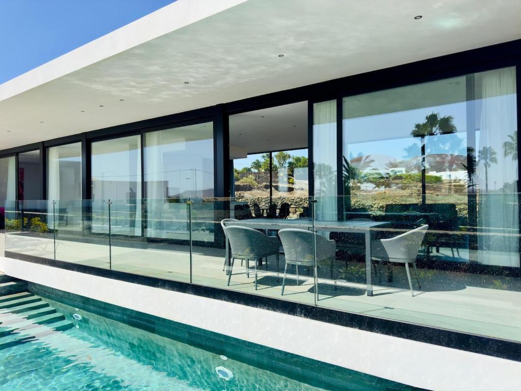 Casa Cubo with heated pool - 2