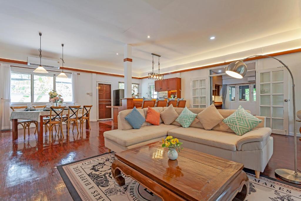 Lanna Private Pool Villa 5min Nimman