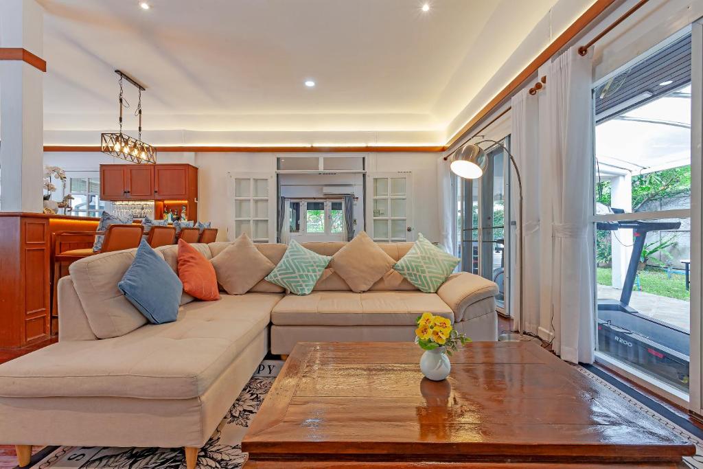 Lanna Private Pool Villa 5min Nimman