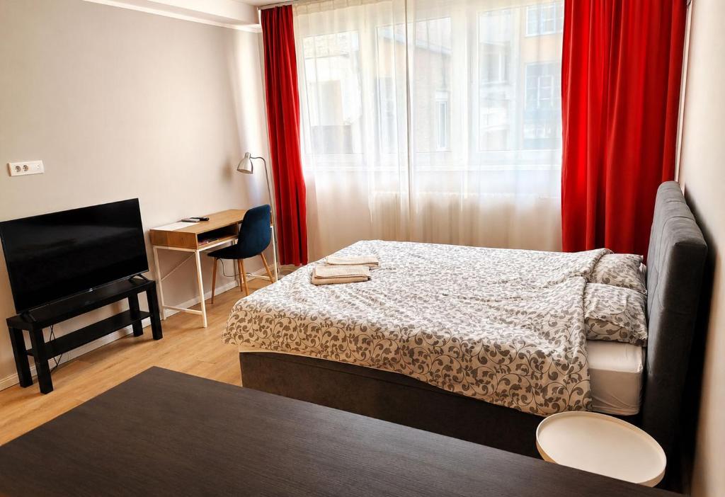 Dorian Gray Apartment - 1