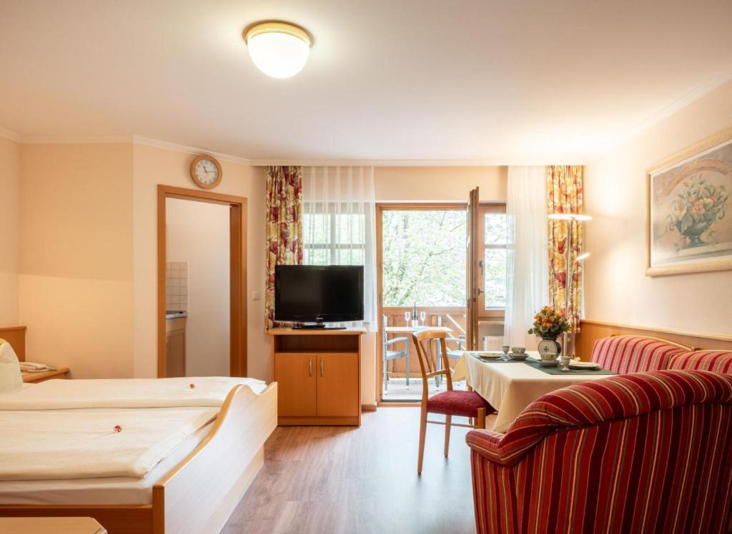 App.-Haus zur Europa-Therme - 3